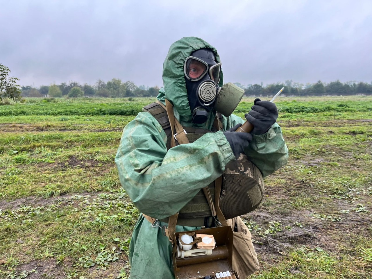 “Визначення кращого підрозділу військ РХБ захисту”